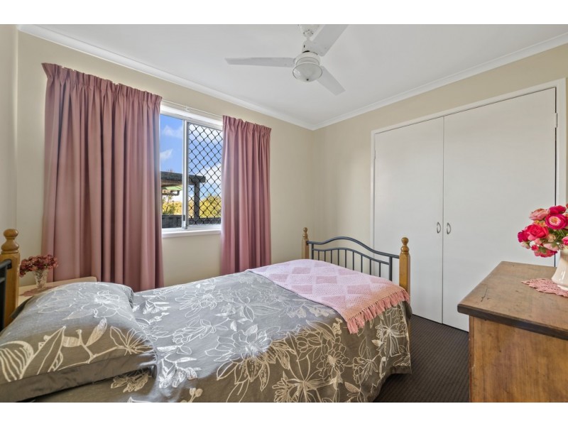 8 Seppelt Street, Wilsonton Heights QLD 4350