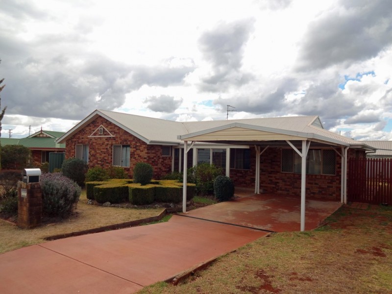 29 Gouldson Drive, Kearneys Spring QLD 4350