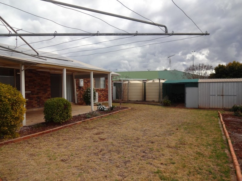 29 Gouldson Drive, Kearneys Spring QLD 4350