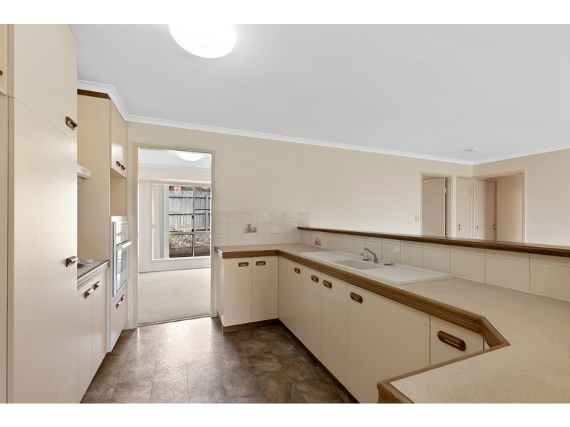 4 Ware Court, Darling Heights QLD 4350