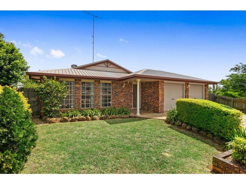 4 Ware Court, Darling Heights QLD 4350