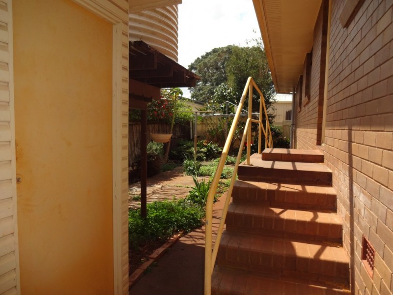 25 Burke Street, Rangeville QLD 4350