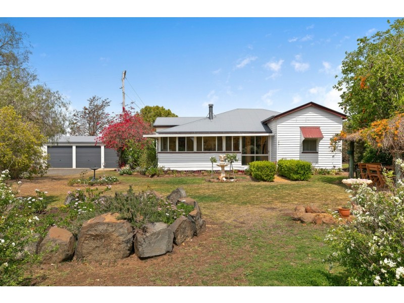 3282 Oakey-Pittsworth Road, Pittsworth QLD 4356