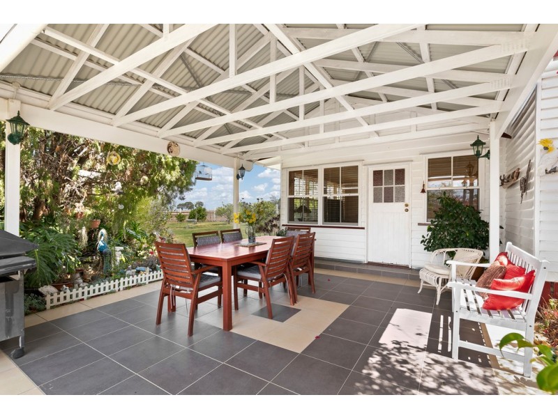 3282 Oakey-Pittsworth Road, Pittsworth QLD 4356