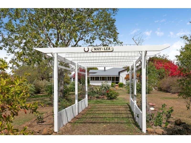 3282 Oakey-Pittsworth Road, Pittsworth QLD 4356