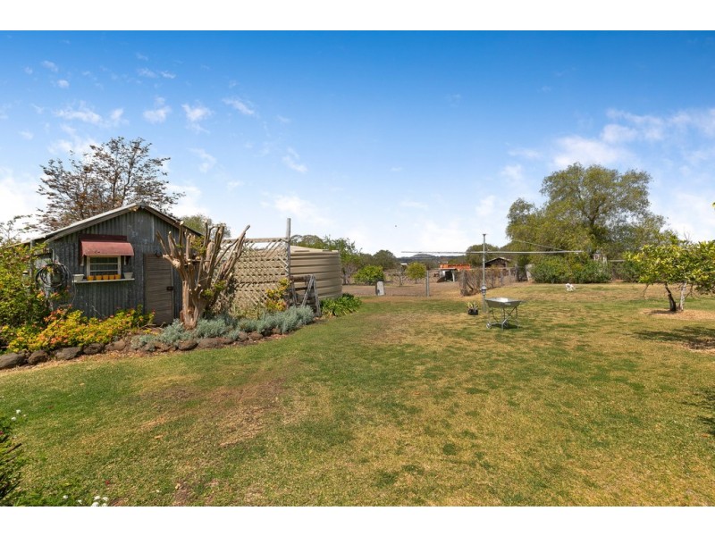 3282 Oakey-Pittsworth Road, Pittsworth QLD 4356
