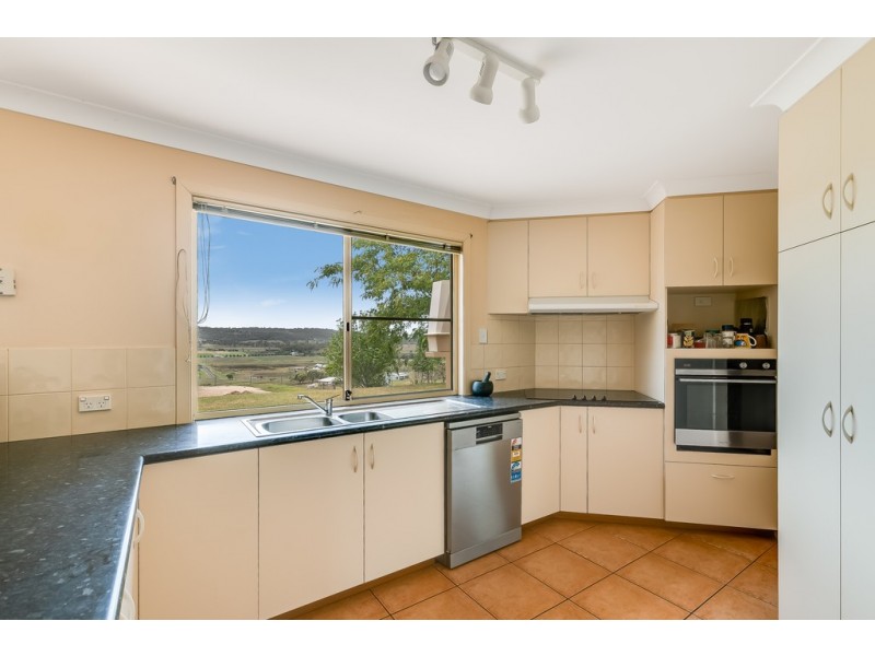 8A Junction Drive, Gowrie Junction QLD 4352
