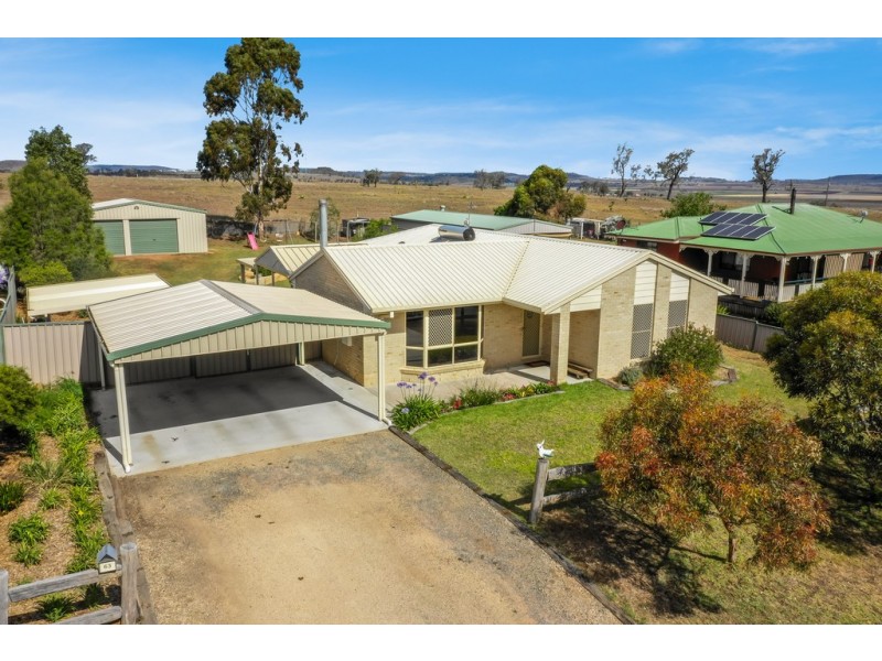 63 Stratford Drive, Wyreema QLD 4352