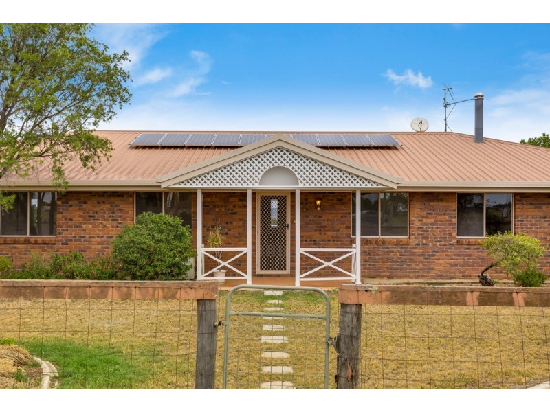 423 Rosenberger Road, Wyreema QLD 4352