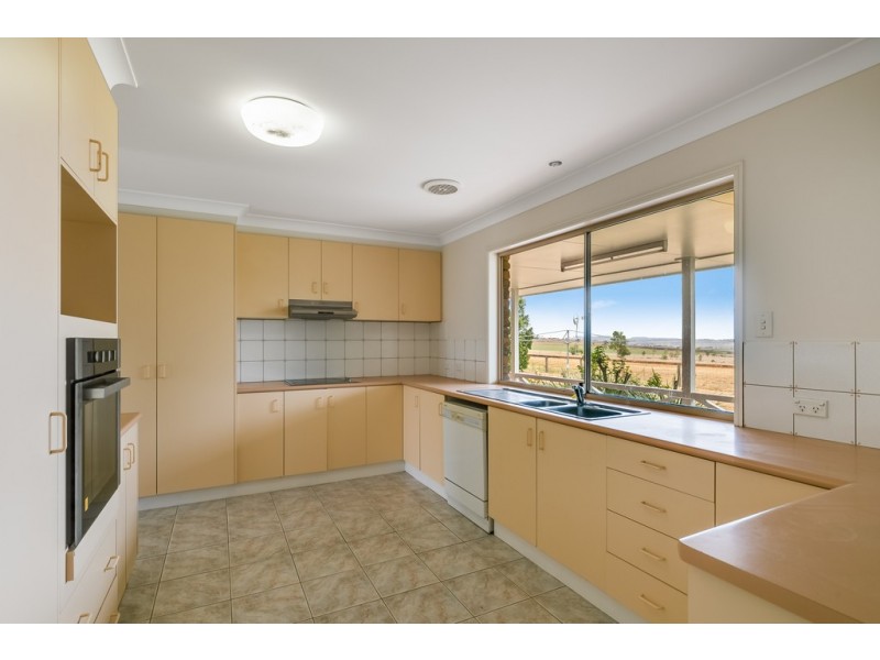 423 Rosenberger Road, Wyreema QLD 4352