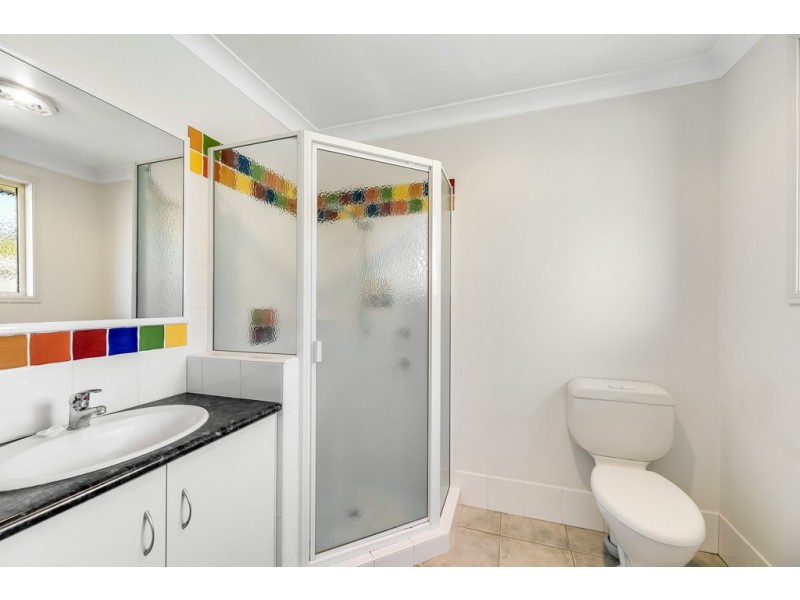 15 Bunya Street, Kearneys Spring QLD 4350