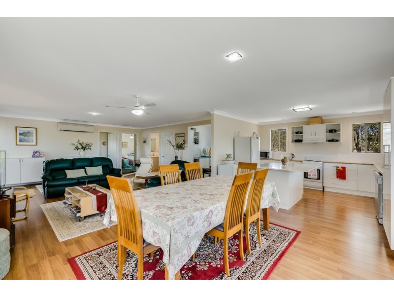68 Geddes Road, Top Camp QLD 4350