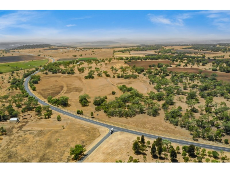 503 Oakey Pittsworth Road, Aubigny QLD 4401