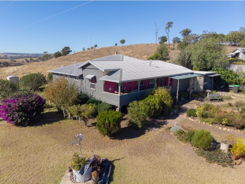 1009 Haden Crows Nest Road, Bergen QLD 4353
