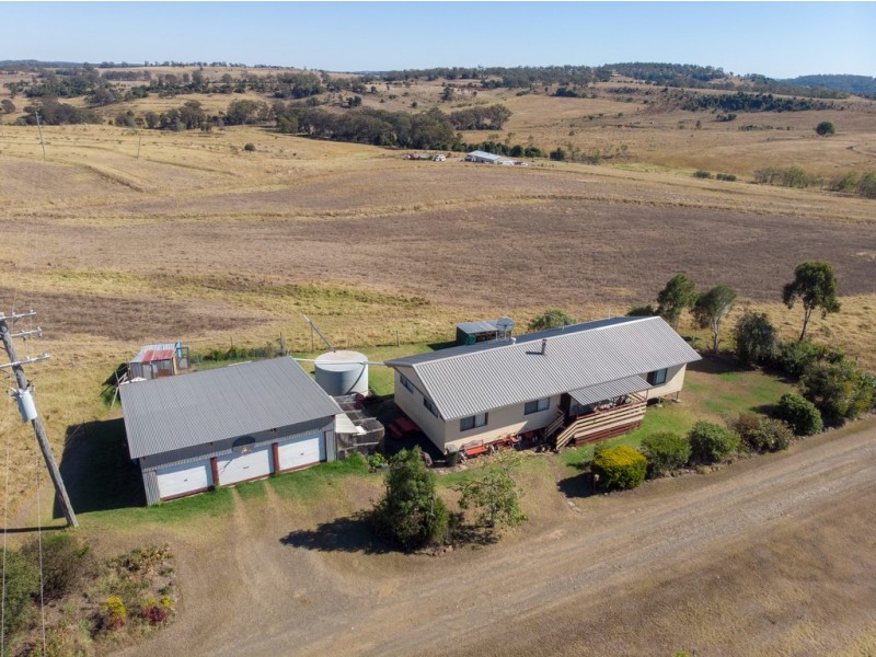 1009 Haden Crows Nest Road, Bergen QLD 4353