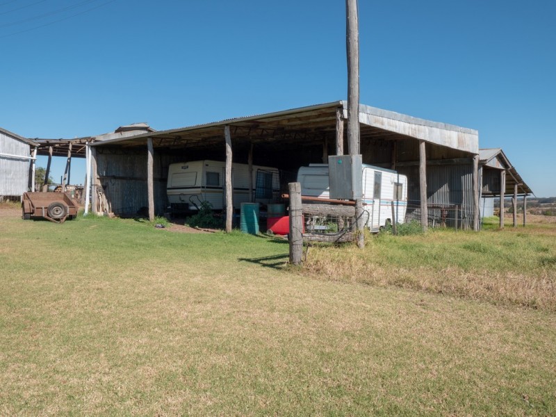 1009 Haden Crows Nest Road, Bergen QLD 4353