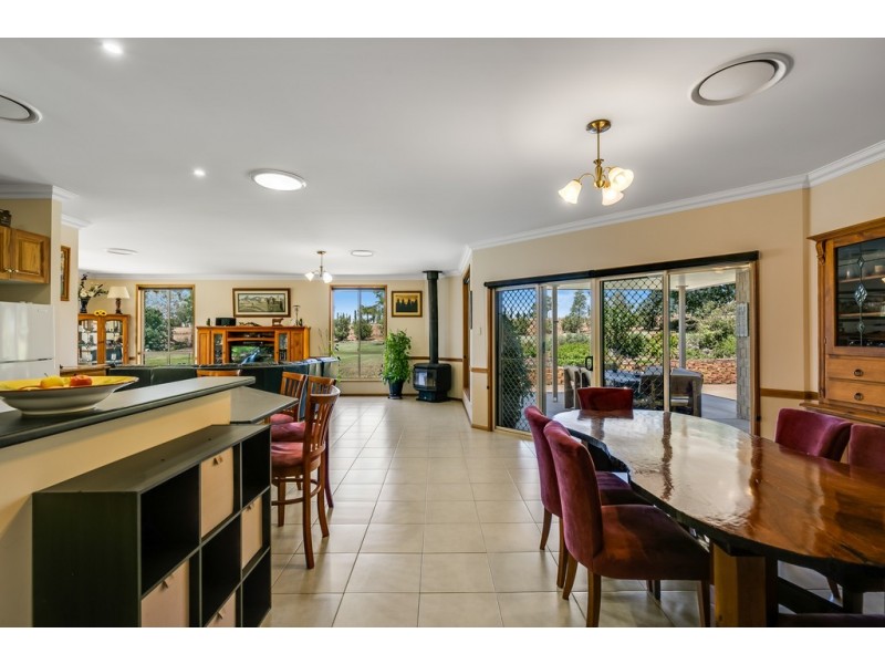 438 Aubigny Crosshill Road, Aubigny QLD 4401