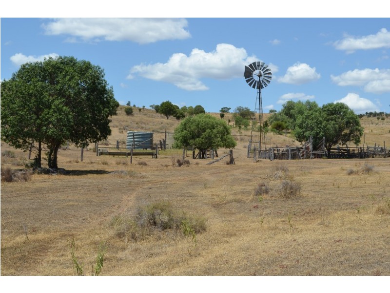 30 Hartwigs Road, Quinalow QLD 4403