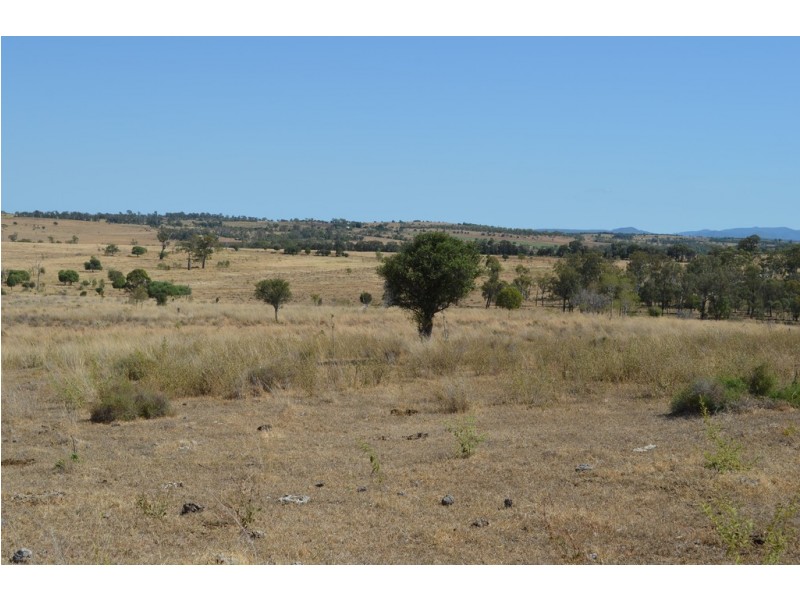 30 Hartwigs Road, Quinalow QLD 4403