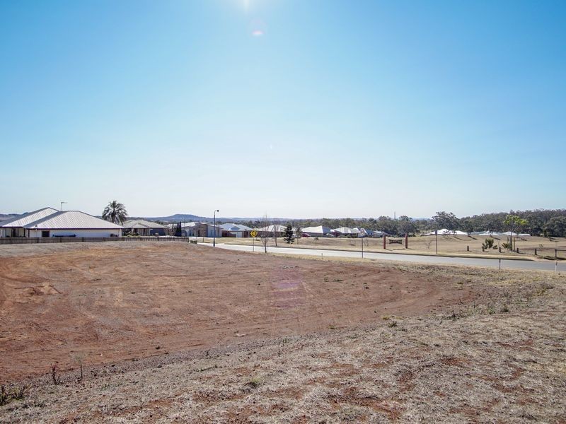 2 Hancock Circuit, Kleinton QLD 4352