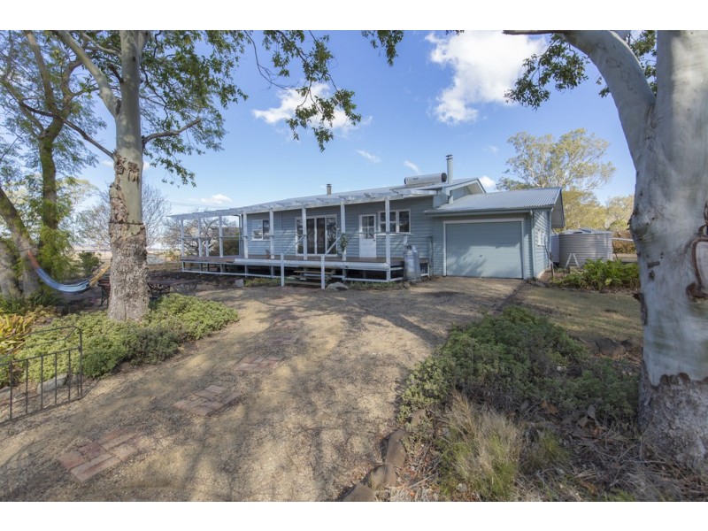 174 Kessler Road, Felton QLD 4358