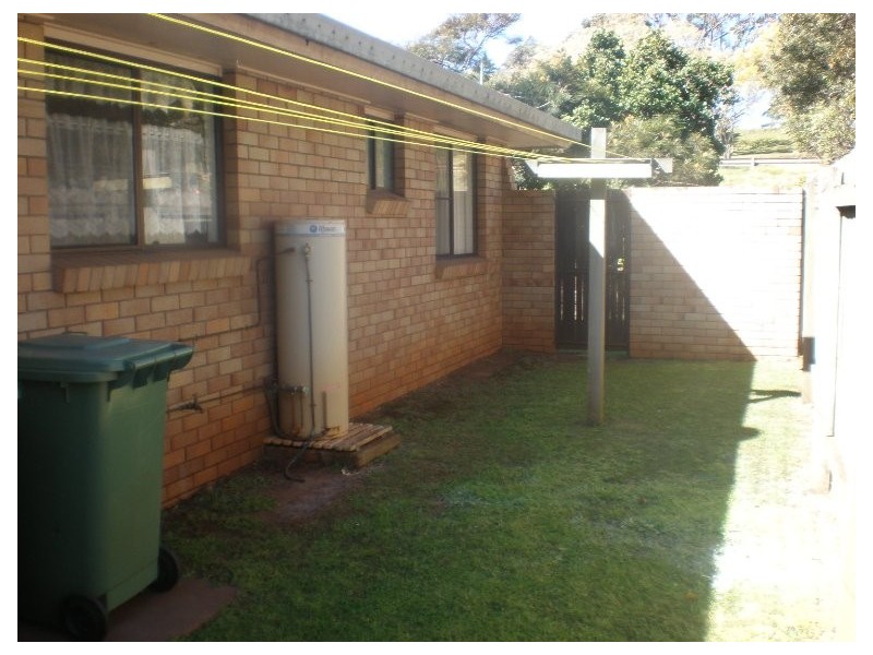 1/69 Ruthven Street, Harlaxton QLD 4350