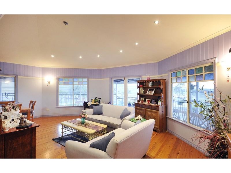 136 Dixon Lane, Greenmount East QLD 4359