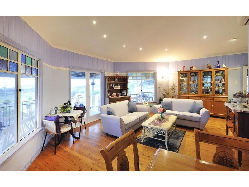 136 Dixon Lane, Greenmount East QLD 4359