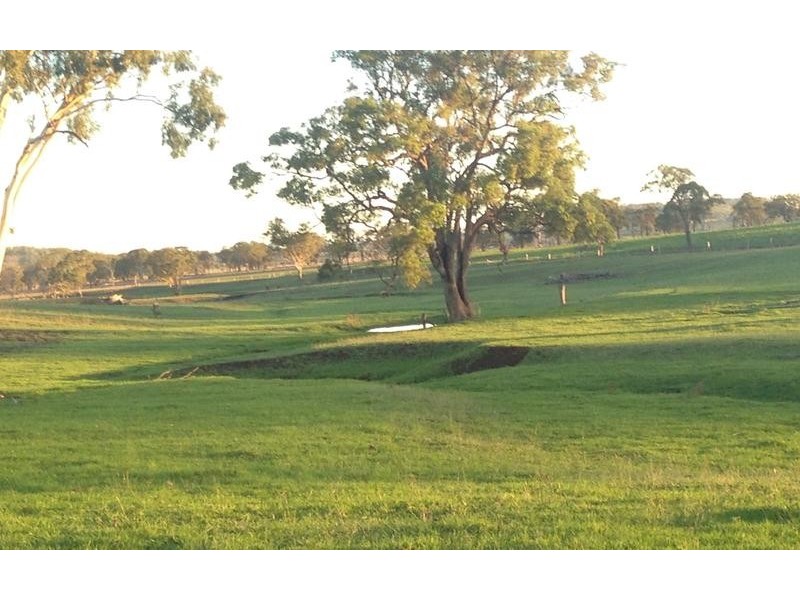 136 Dixon Lane, Greenmount East QLD 4359