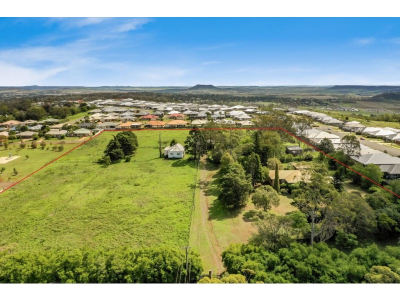 255 – 271 Greenwattle Street, Cranley QLD 4350