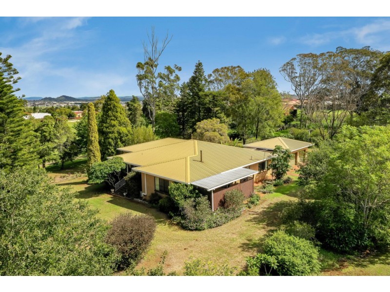 255 – 271 Greenwattle Street, Cranley QLD 4350