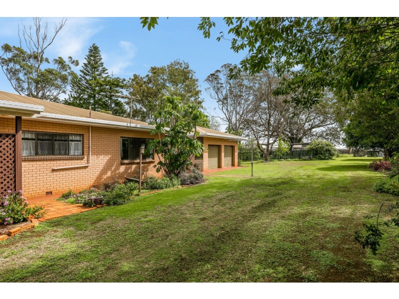 255 – 271 Greenwattle Street, Cranley QLD 4350