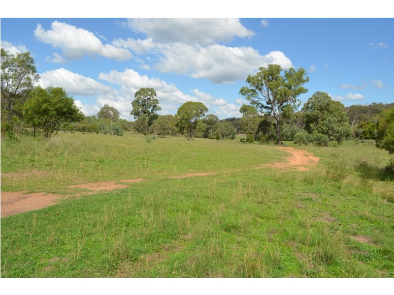 290 Goombungee-Mount Darry Road, Kilbirnie QLD 4354