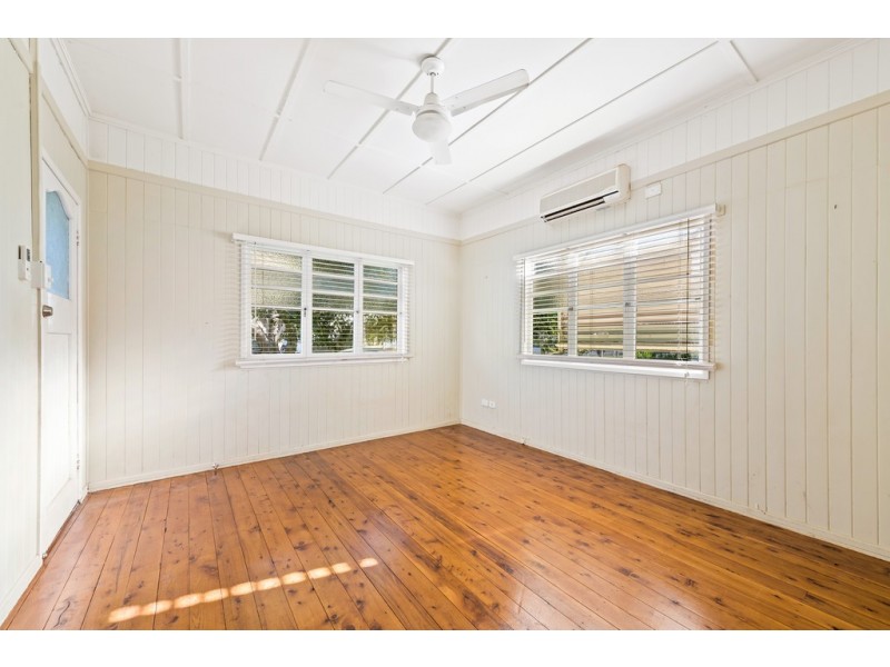 7A Victory Street, Newtown QLD 4350