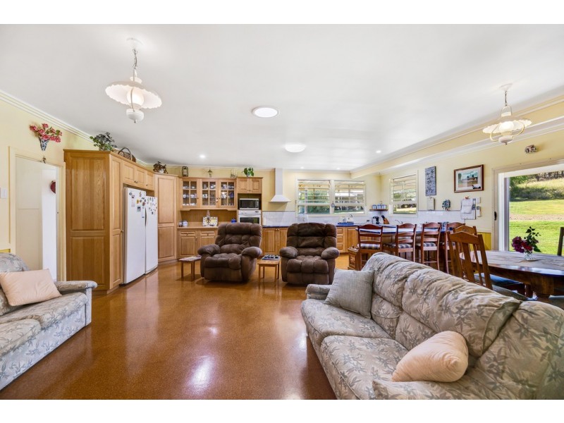 262 Stowers Road, Southbrook QLD 4363