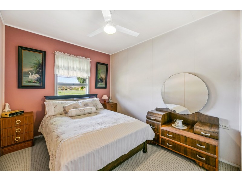 262 Stowers Road, Southbrook QLD 4363