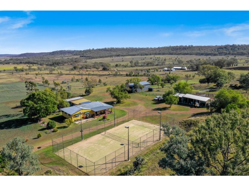 262 Stowers Road, Southbrook QLD 4363