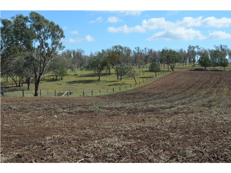 262 Stowers Road, Southbrook QLD 4363