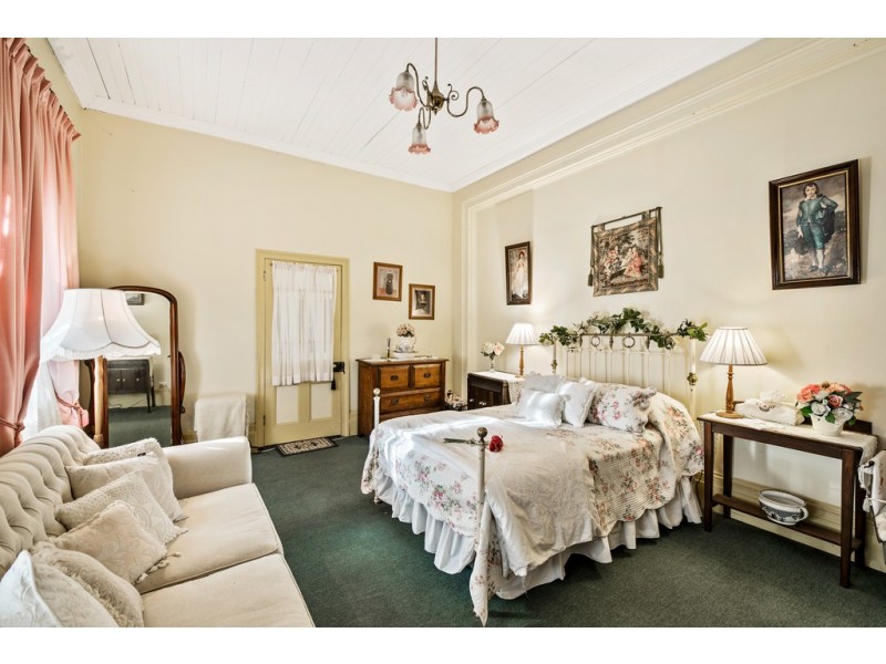 38 West Street, Toowoomba City QLD 4350