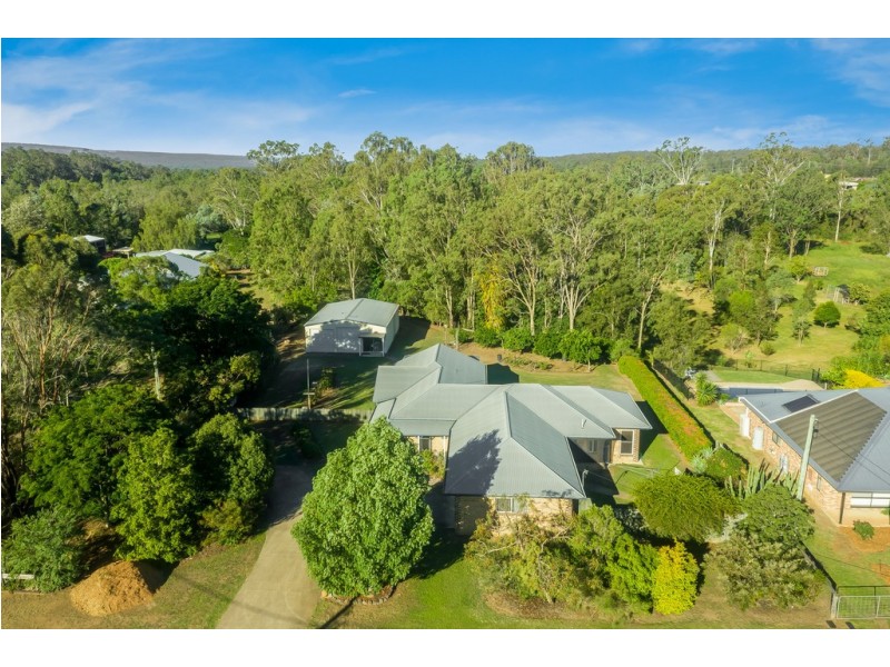 14 Parkridge Drive, Withcott QLD 4352