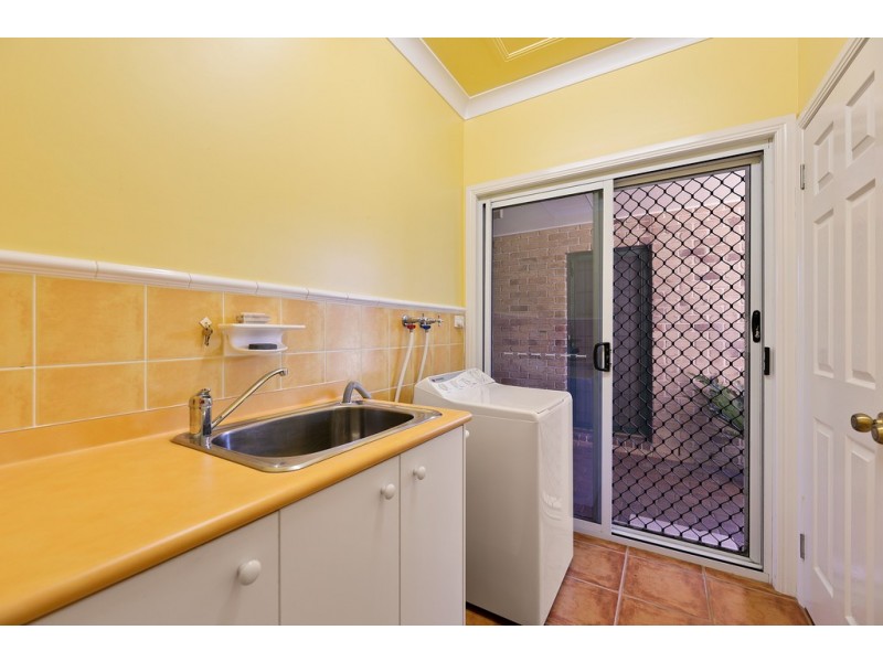 14 Parkridge Drive, Withcott QLD 4352