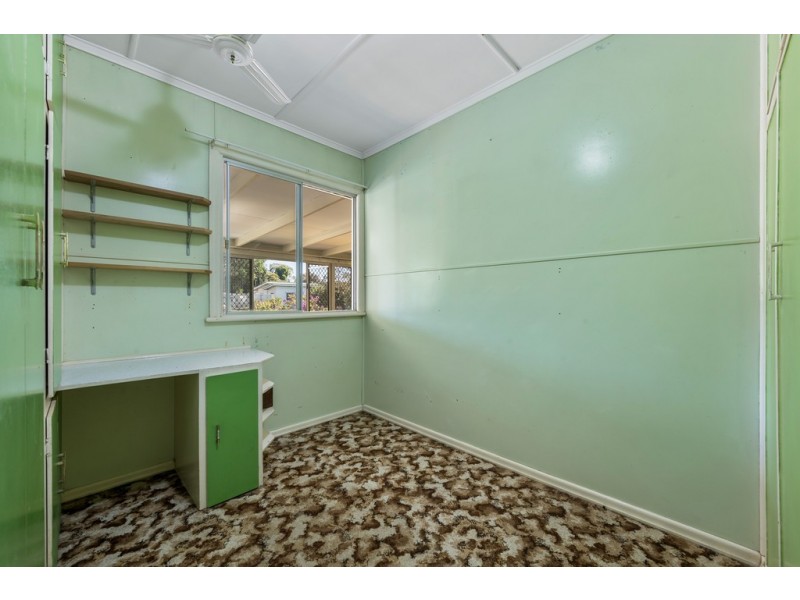 8 Blackwood Street, Harristown QLD 4350