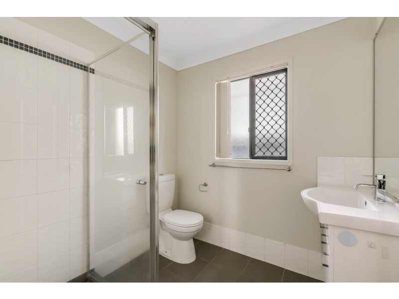 28 Ascot Street, Newtown QLD 4350