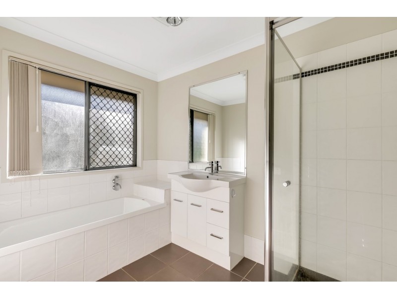 28 Ascot Street, Newtown QLD 4350