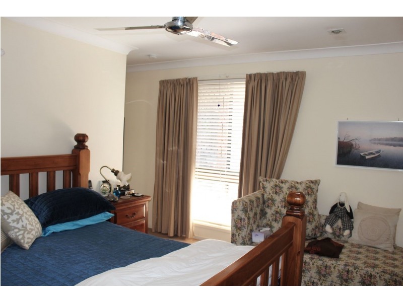 9 Kapara Street, Rangeville QLD 4350