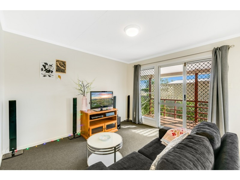 18 Delray Street, Oakey QLD 4401