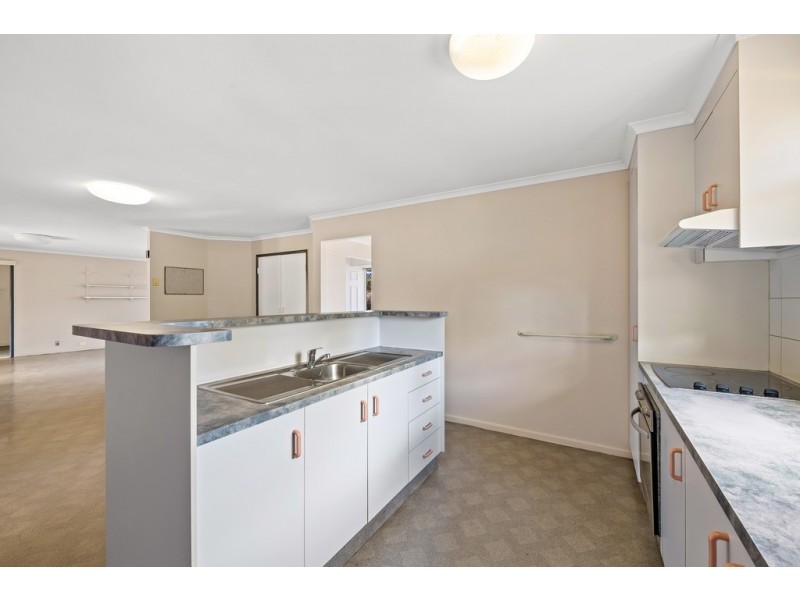 5 Gowrie Lilyvale Road, Gowrie Junction QLD 4352