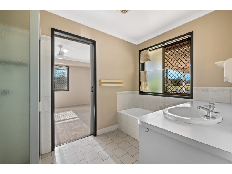 5 Gowrie Lilyvale Road, Gowrie Junction QLD 4352