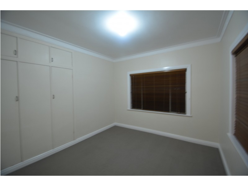 23 Free Street, Nobby QLD 4360