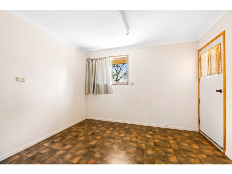 12454 New England Highway, Top Camp QLD 4350
